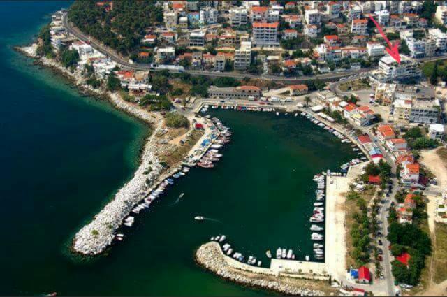 Port View Suites Kavala Bagian luar foto